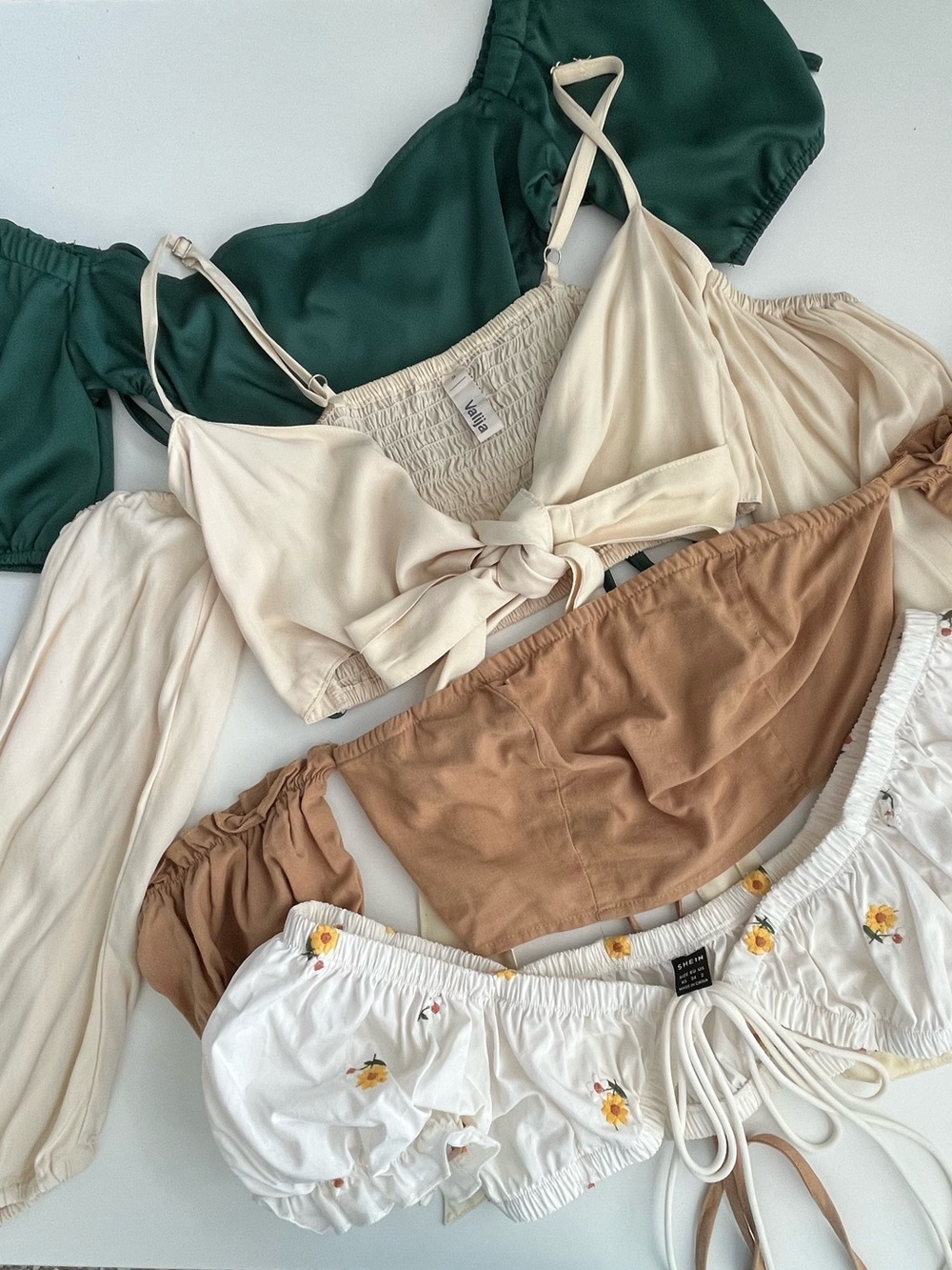 Bundle of 4 Summer Tops